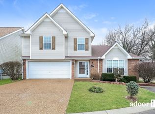 103 Village Ct, Hendersonville, TN 37075