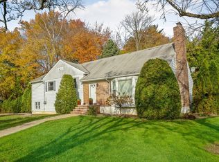 100 Amherst Dr, New Rochelle, NY 10804