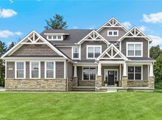 2464 Seton Dr, Avon, OH 44011