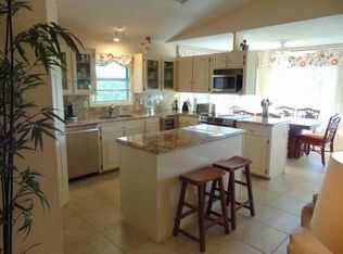 103 Redwing Rd, Plantation Key, FL 33036