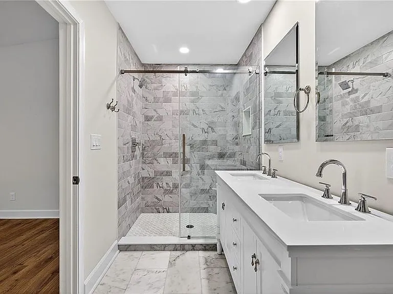 955 Columbia Dr — Photo 24
