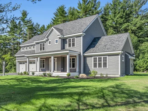 52 Hartwell Ave, Littleton, MA 01460