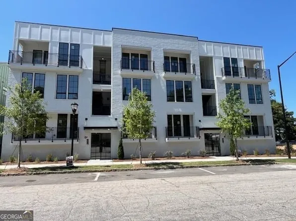 989 Bibbs Cir NW #24, Atlanta, GA 30318