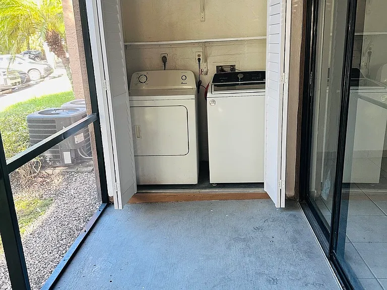15689 SW 106th Ln #711 — Photo 17