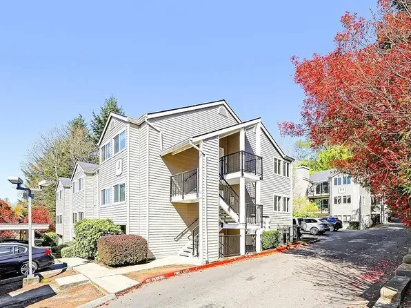 12040 100th Ave NE, Kirkland, WA