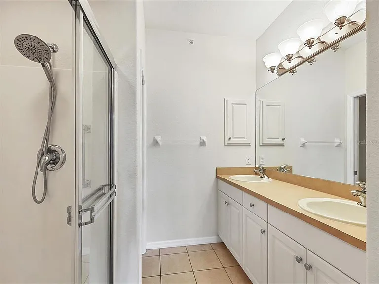150 L Pavia Blvd #13 — Photo 16