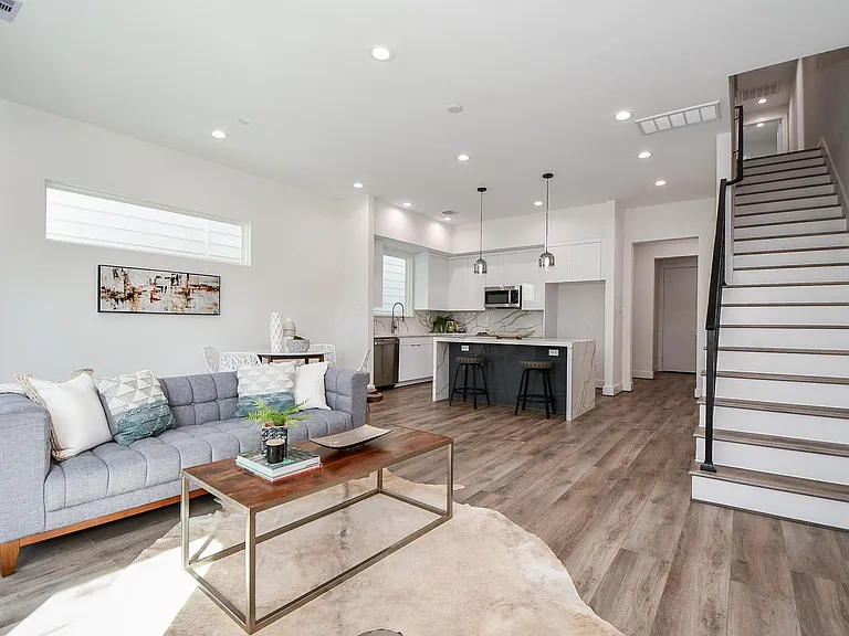 3513 McIlhenny St — Photo 16