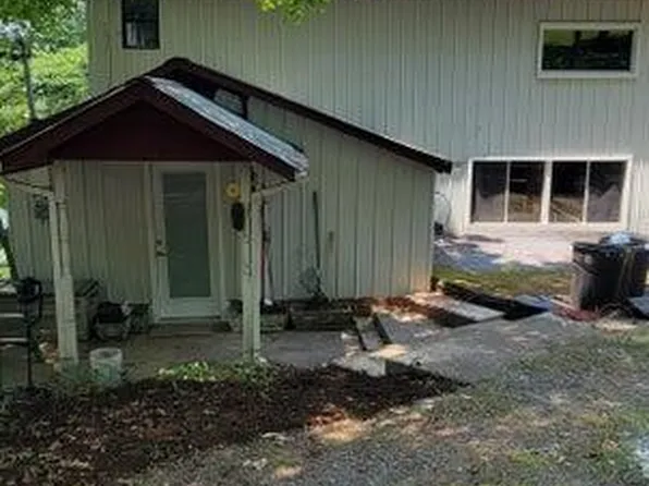 217 Glen Spoons Rd, Mooresburg, TN 37811
