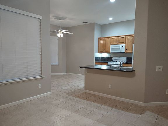 3rd image of 4318 Newland Heights Dr