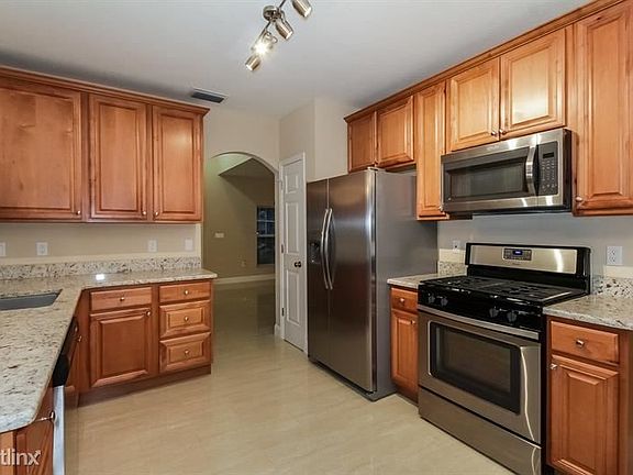 2nd image of 5706 Hawkgrove Pl