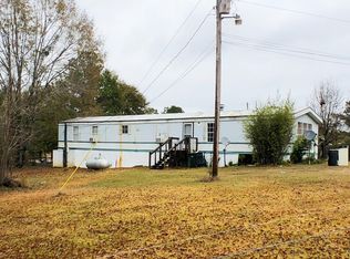 20 Powell Dr, Seale, AL 36875