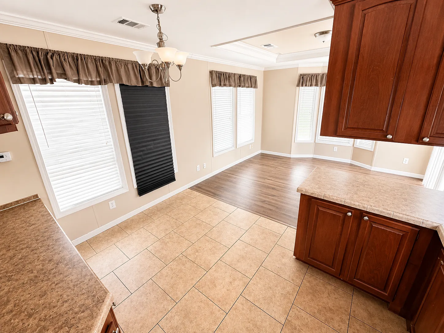 1 bed, 650 sqft, $1,295 — Photo 3