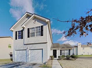 951 Quail Hunt Dr, Riverdale, GA