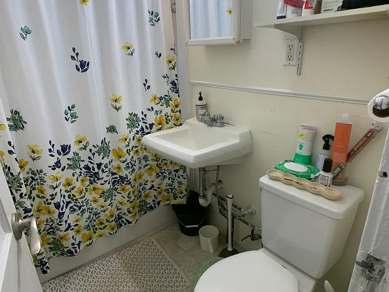 14 Melvin Ave #3 — Photo 8