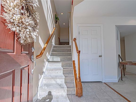 4th image of 3208 Ellington Ln