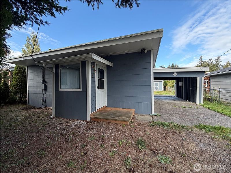 2nd image of 8153 Harborview Road