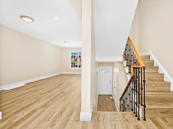 3rd image of 1867 Kingston Rd #28