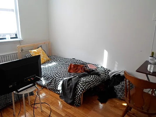 Rented by Sky Management | media 25