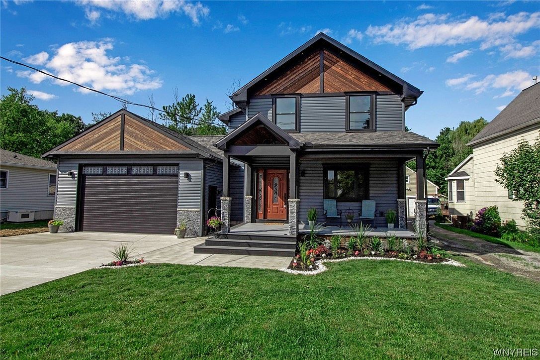 2059 Lakeview Rd, Lake View, NY 14085 Zillow