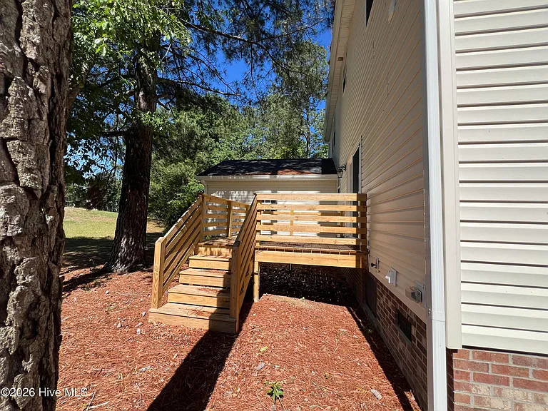 568 Bald Eagle Dr — Photo 36