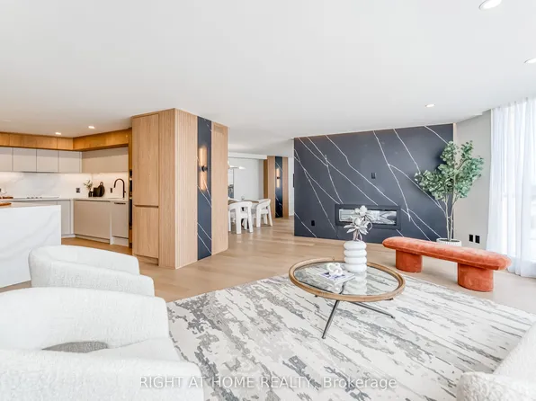 85 Skymark Dr #501, Toronto, ON M2H 3P2