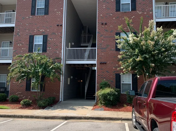 616 Marshtree Ln Unit 301, Fayetteville, NC 28314