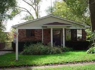 609 Renshaw St, Rochester, MI 48307