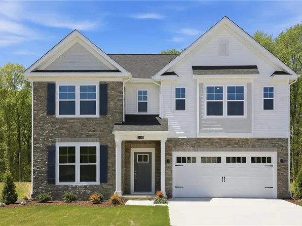 1410 Wharf Hill Dr, Smithfield, VA 23430