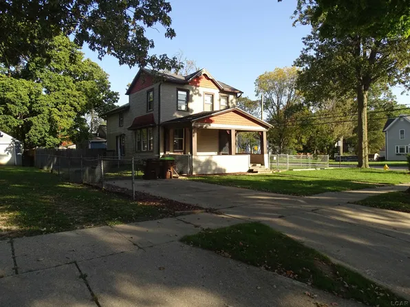 665 Dennis St, Adrian, MI 49221