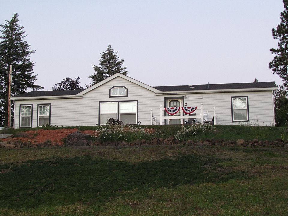 Front, facing Gvlle Salm Rd