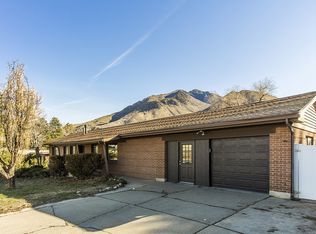 3739 S Wasatch Blvd, Salt Lake City, UT 84109