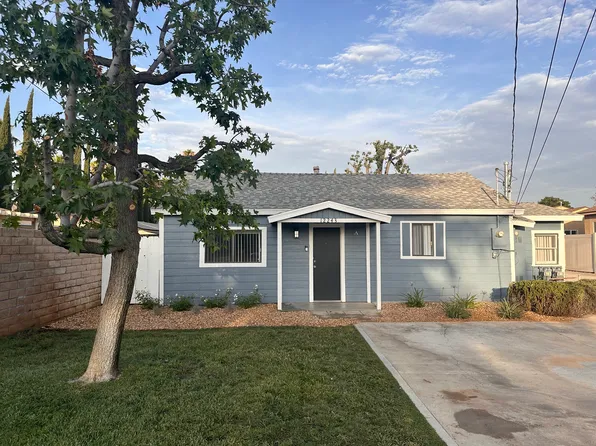 12243 16th St APT A, Yucaipa, CA 92399