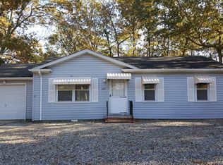 423 Glenwood Dr, Forked River, NJ 08731