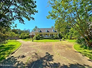 1912 Petit Bois St N, Jackson, MS 39211