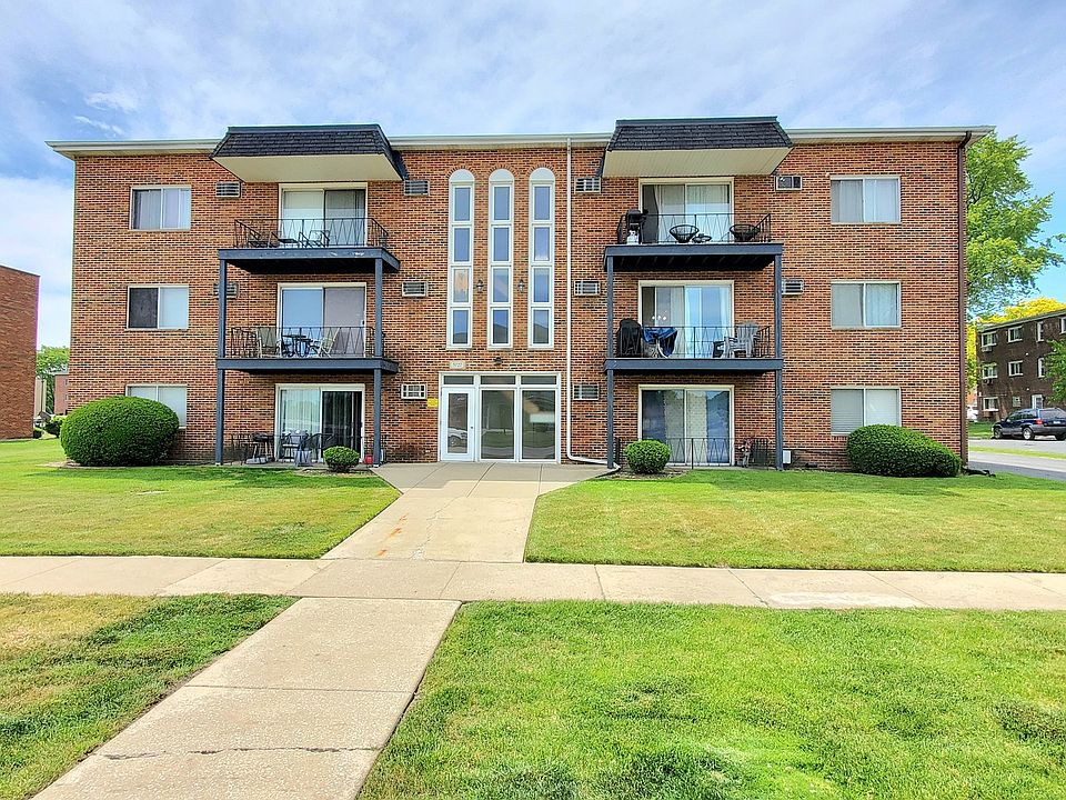 1st image of 5727 128th St APT 8