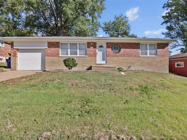 163 Bridgeview Ln, Saint Louis, MO 63129