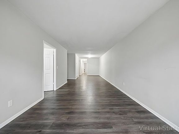 4th image of 13901 Franklin Ave