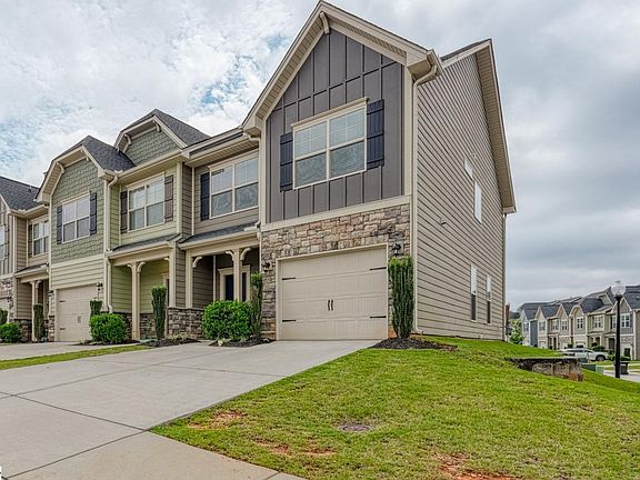 2nd image of 500 Milbury Way