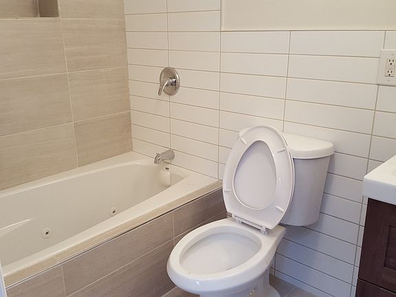 4th image of 11 217 Street Cambria Hts #2G