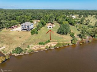 10307 Pirogue Rd, Oil City, LA 71061