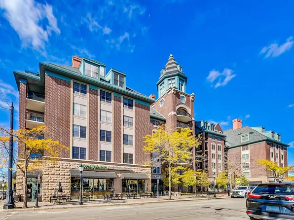 44 N Vail Ave APT 311, Arlington Heights, IL 60005