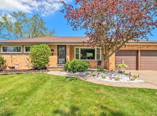 1439 Covington Dr, Ann Arbor, MI 48103