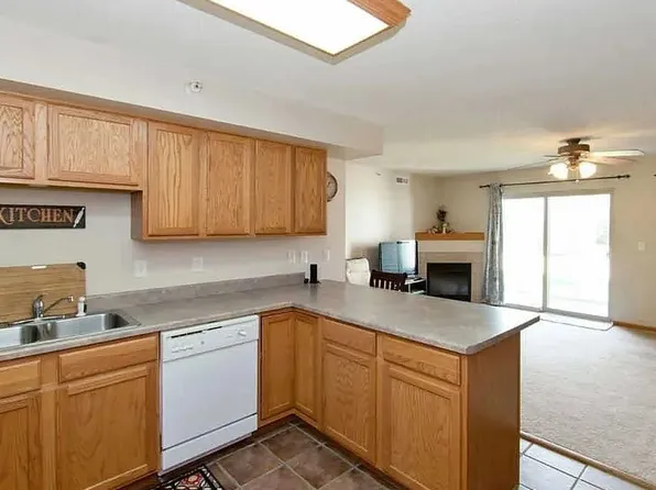 RS Condos, 1415 N Jones Blvd #1455-1, North Liberty, IA 52317