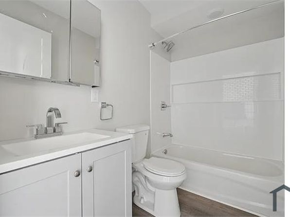 5310 Whitby Ave #202