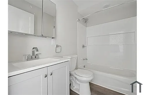 5310 Whitby Ave #202 Photo 1