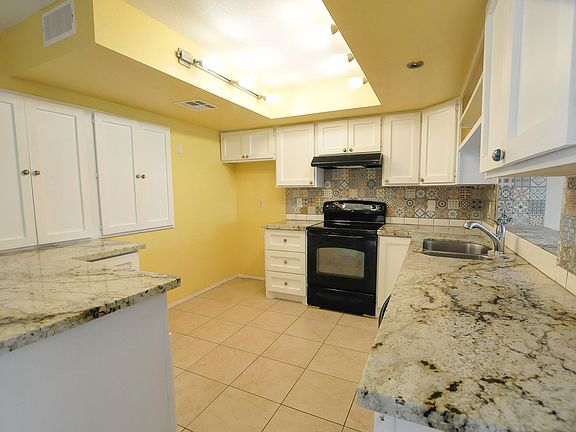 5th image of 1225 E 11th Pl