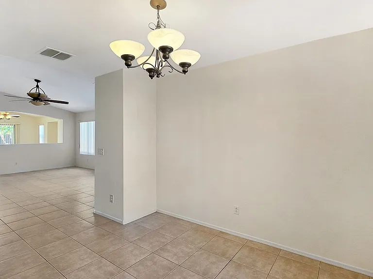 16640 N 153rd Ct — Photo 13