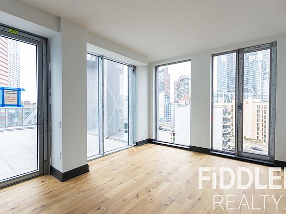 3rd image of 42-22 27th St #720A