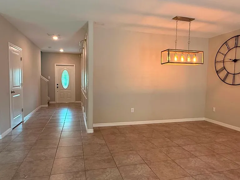 10207 Boggy Moss Dr — Photo 5
