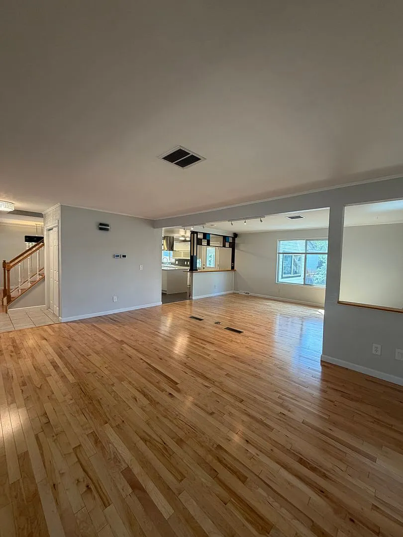 Pheasant Run 4 BR/3 BA Home!! — Photo 3